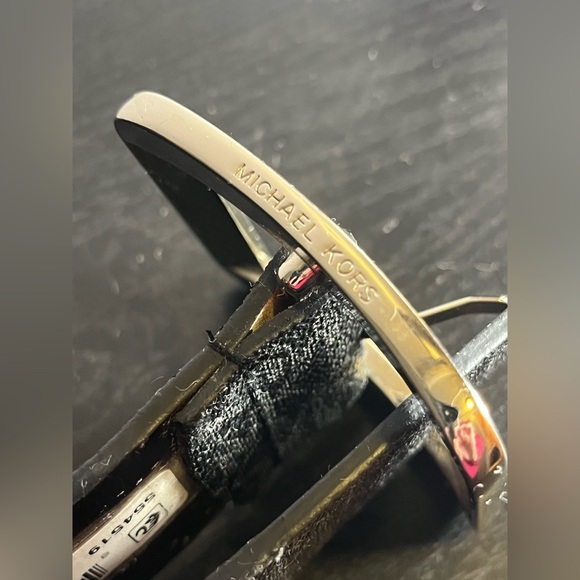 NWT Women’s Michael Kors Black Leather and Stretch Elastic MK LOGO XS/Small Belt - Picture 4 of 5